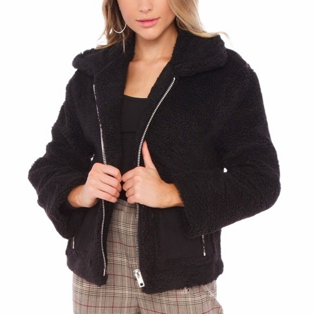 NWT J.O.A. Black Teddy Sherpa Faux Fur‎ Zip Jacket Size XS